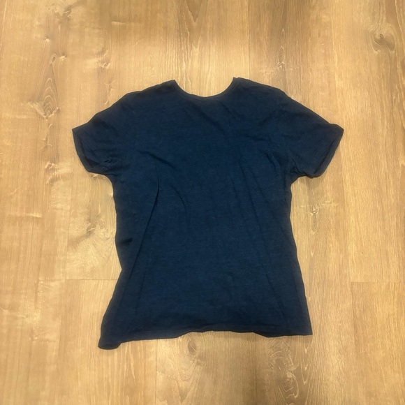 Old navy soft washed striped Crewneck navy & gray t-shirts size M EUC - Picture 4 of 7